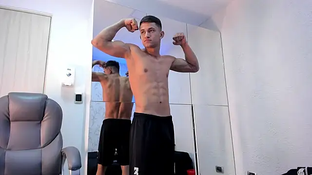 Simon_Axe élő XXX-chatje