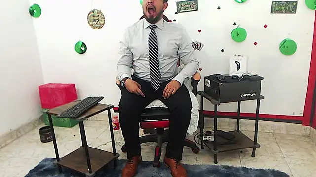 KalethBigDick 现场XXX聊天