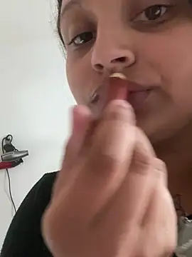 Chat XXX ao vivo de julia_moreira