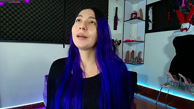 Chatroom XXX en direct de karlamoon23