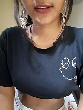 Teri_lella Adlı Modelin Canlı XXX Sohbeti