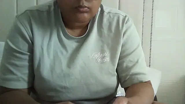 vanilla_chocolate23 Chat XXX in diretta