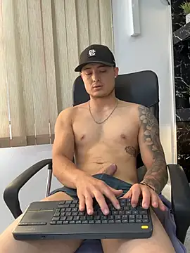 XXX chat uživo modela Alexander_ferre