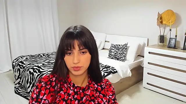 Chat +18 de Jasmine_Stewart ao vivo
