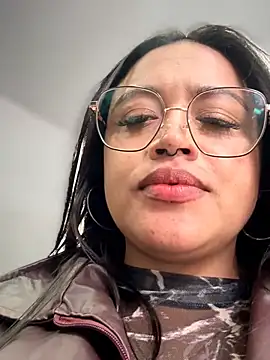 Webkamerová show Mia_Risky-1
