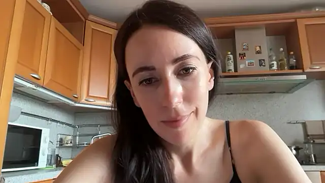 XXX chat uživo modela Flamingo_Queen