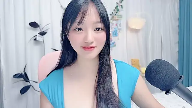 Winnie666999 Chat XXX in diretta
