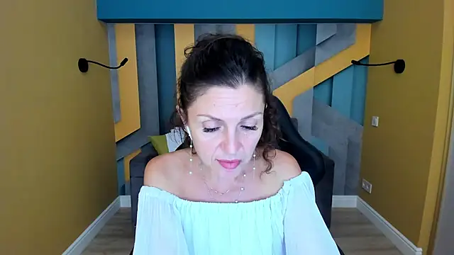 EllaLong: онлайн-секс-чат