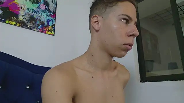 grey___27 Adlı Modelin Canlı XXX Sohbeti