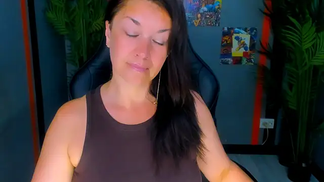 Chat +18 de AnaMills ao vivo