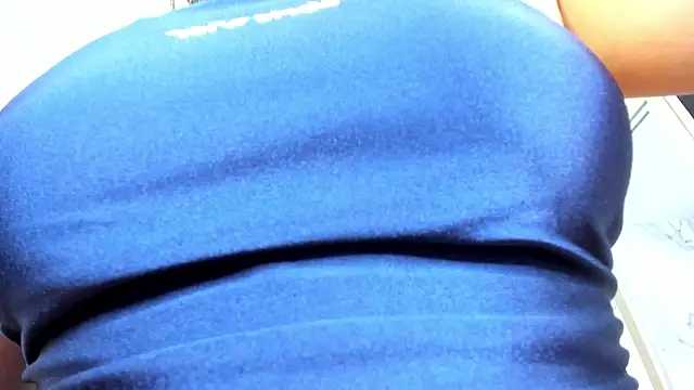 Mindy_19のライブXXXチャット