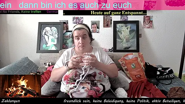 Chaos_Queen33's Live XXX Chat