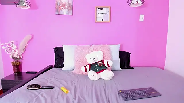 liapinket's Live XXX Chat
