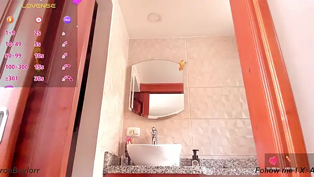 Aron_Baylor – Naživo XXX chat