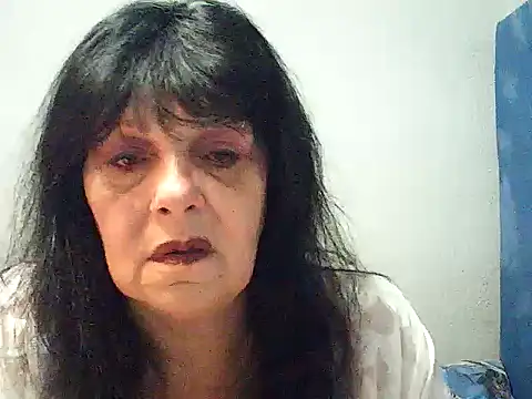 Czat XXX na żywo – LadyCHARMS69