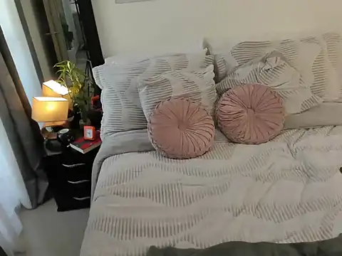 Danna_Diamond_'s Live XXX Chat