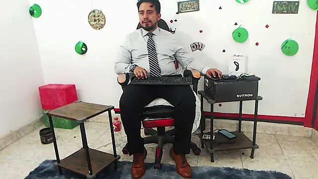 Czat XXX na żywo – KalethBigDick