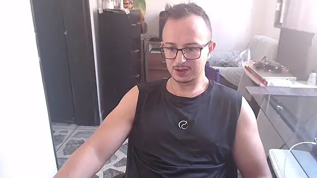 jacob_strokes01 网络视讯表演