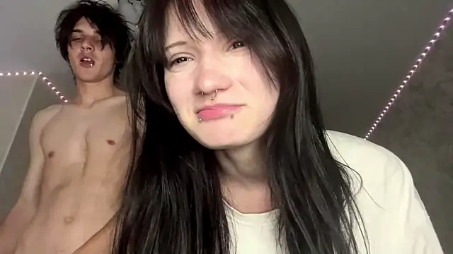 altycouple Chat XXX in diretta