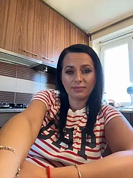 Hotmomcheckk_ Live XXX-Chat