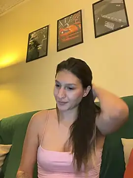 RussianGirls_n Live XXX chat