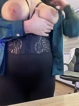 Emma_Brown_0 Chat XXX in diretta