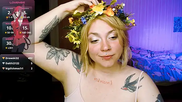 EyesUpHere8 Live XXX-Chat