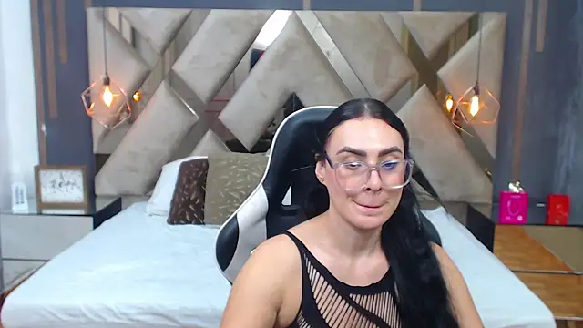 MartinaaFit Live XXX-Chat