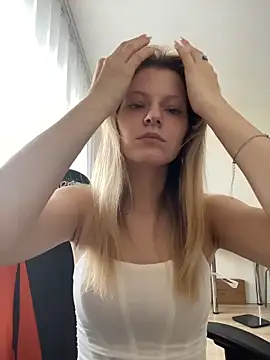 Онлайн чат XXX MaryHiggins