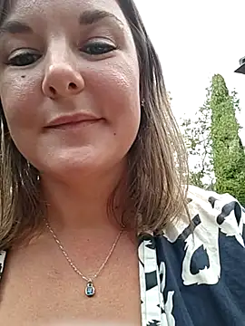 SwedishJennifer's Live XXX Chat