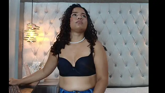 TamaraaHoney Chat XXX live