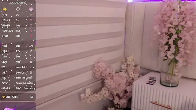 chelsea_bolton_ Live XXX Chat
