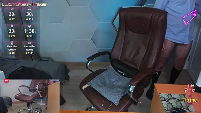 SteveTiger 라이브 XXX 채팅