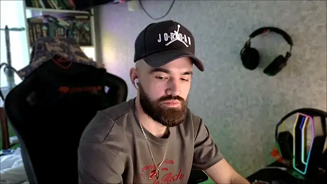 _Serious_Mann Live XXX chat