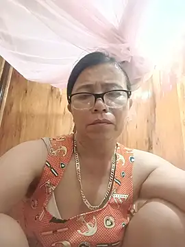 Chat +18 de Chilly-wet ao vivo