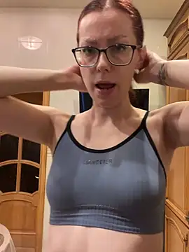 RussianGirls_ 现场XXX聊天
