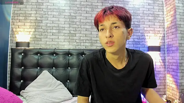 Keily_and_cartyx's Live XXX Chat