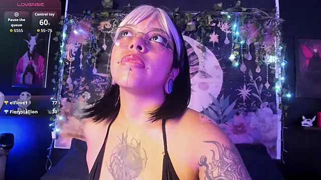 XXX chat uživo modela Layra_66