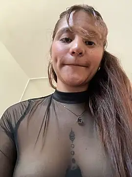 ViankaRose Chat XXX in diretta