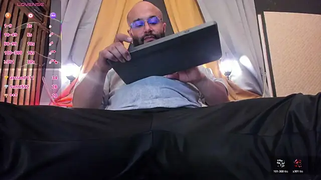 Chat +18 de Luke__09 ao vivo