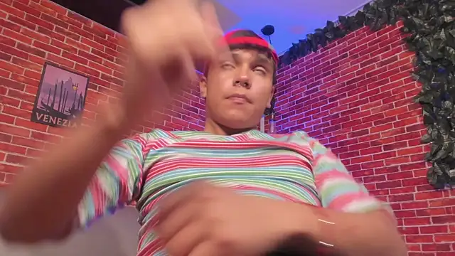 Czat XXX na żywo – Thiago_Kozak