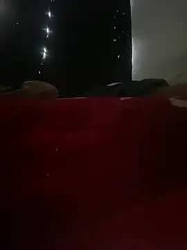 GusanoDelicioso Adlı Modelin Canlı XXX Sohbeti