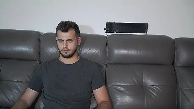 Živý XXX chat CrazyDom1