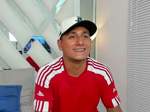 iron_king7 Live XXX Chat