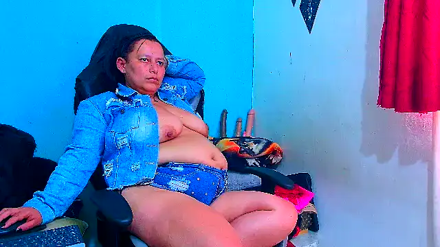 Czat XXX na żywo – Diana_Lozano