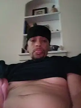Chatroom XXX en direct de HungThug