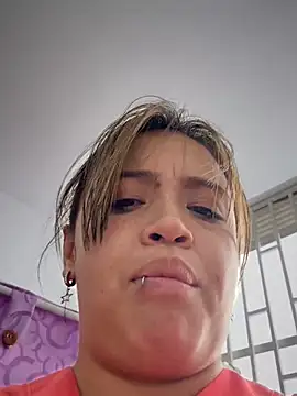 Melany-1 XXX чат на живо