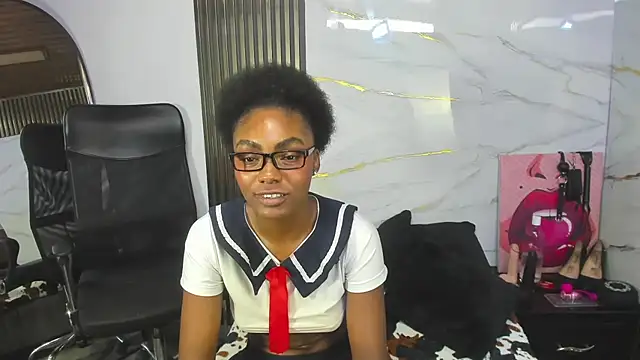 Chat XXX en directo de Asha_zuri69