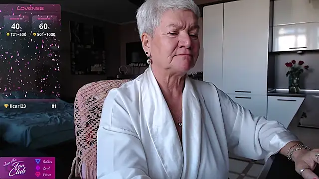 roxana_brooks XXX чат на живо