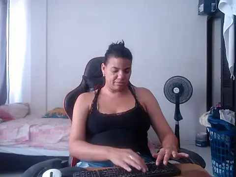 Adriana_0312 Live XXX-chat